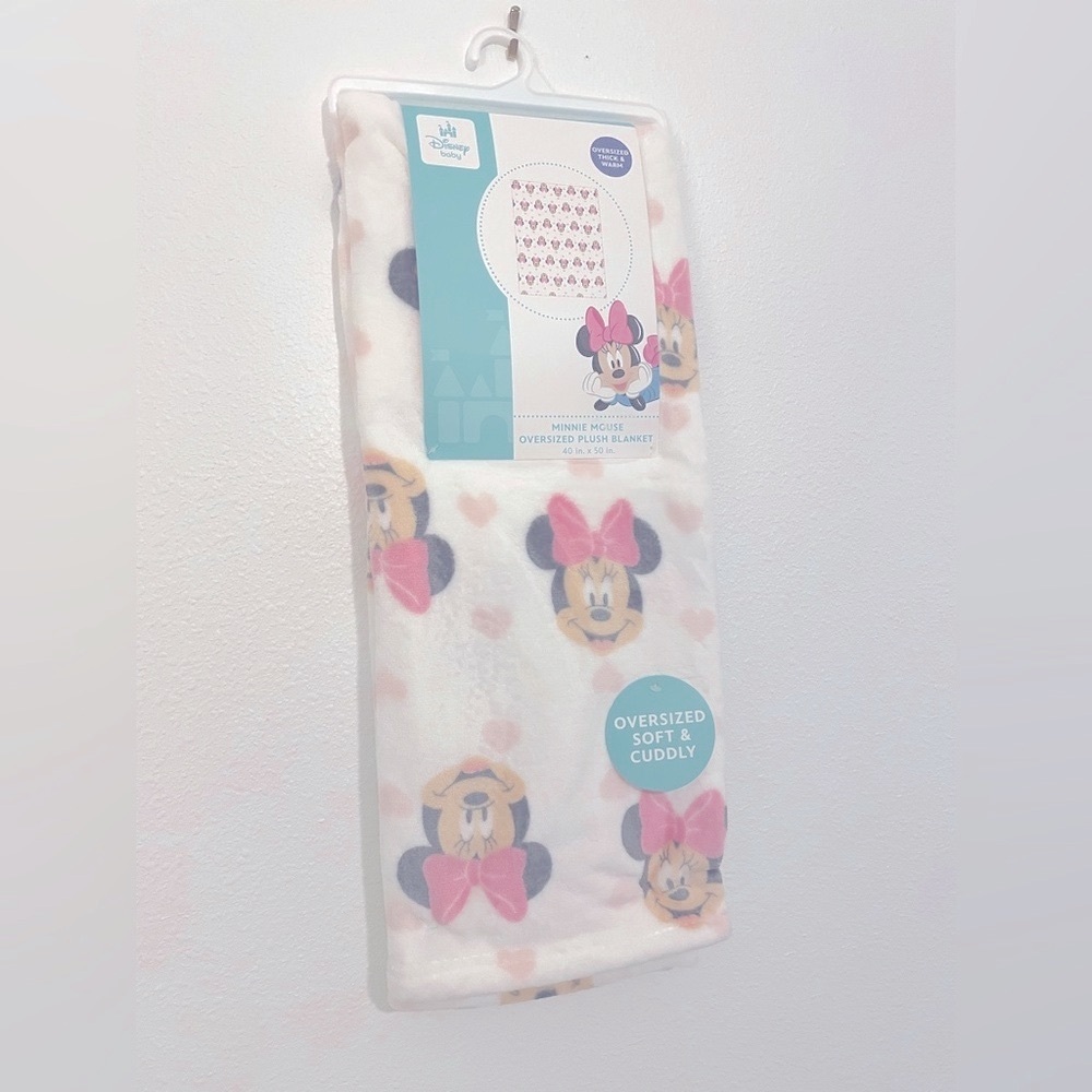 Disney baby 🍼plush Minnie Mouse oversized plush blanket size 40x60 new w/ tags! - Picture 5 of 8